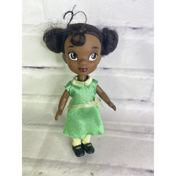 Disney Animators Collection Tiana Princess and the Frog 5in Mini Doll & Outfit - Picture 1 of 6